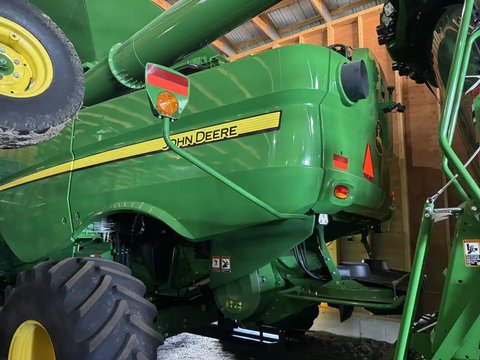 Main image for 2023 John Deere S790 Combine