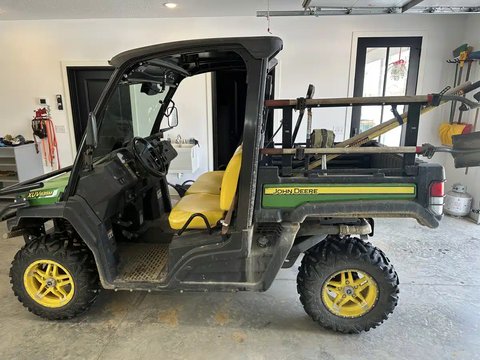 Main image for 2018 John Deere XUV 835M Utility Vehicle
