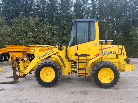 Main image for Used 2000 New Holland LW90 Wheel Loader