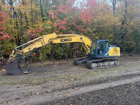 Main image for Used 2017 Kobelco SK210LC-10 Excavator