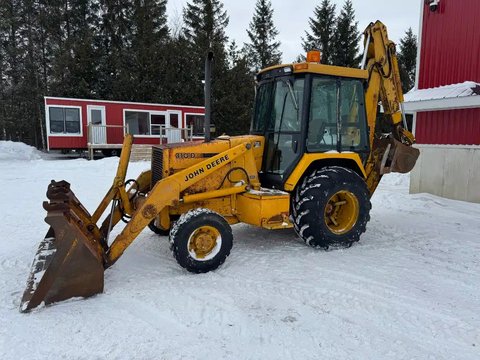 Main image for 1990 John Deere 310D Backhoe Loader