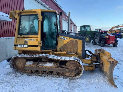 Main image for 2002 John Deere 450H Dozer