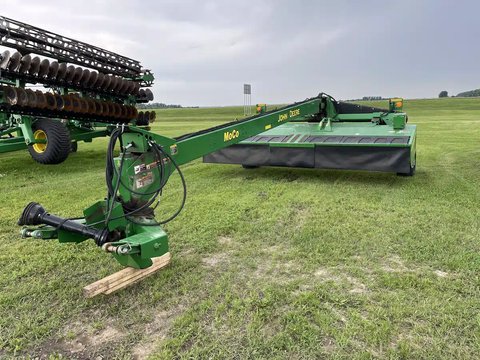 Main image for Used 2016 John Deere 956 Disc Mower Conditioner