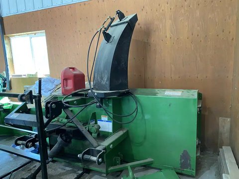 Main image for Used Woods SB108 Snow Blower