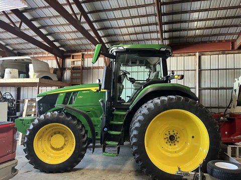 Main image for 2024 John Deere 7R 230 Tractor