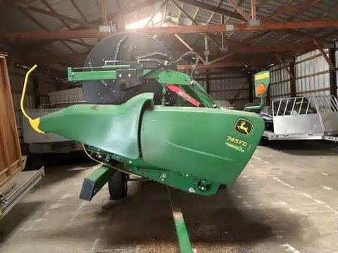 Main image for 2019 John Deere 745FD Header - Draper
