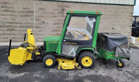 Main image for Used 1994 John Deere 425 Lawn Tractor
