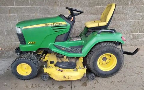 Main image for Used 2009 John Deere X720 Lawn Tractor