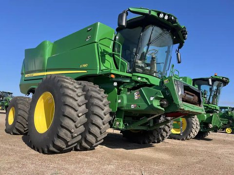 Main image for Used 2022 John Deere S780 Combine