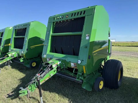 Main image for Used 2022 John Deere 560R Round Baler
