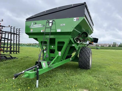 Main image for Used 2011 Parker 839 Grain Cart