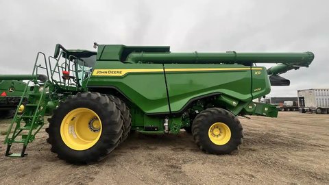 Main image for Used 2024 John Deere X9 1000 Combine
