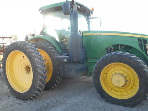 Main image for Used 2013 John Deere 8285R Tractor