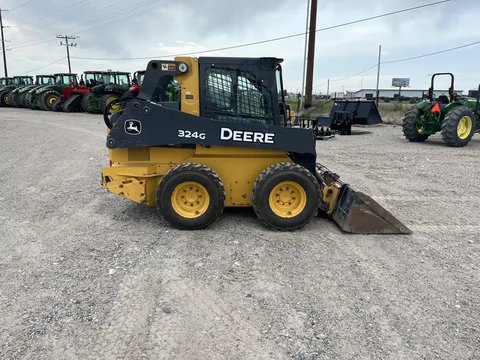 Main image for Used 2019 John Deere 324G Skid Steer