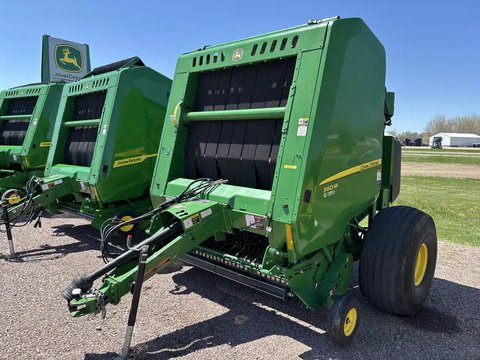 Main image for Used 2021 John Deere 560M Round Baler