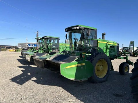 Main image for Used 2013 John Deere R450 Windrower