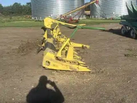 Main image for Used 2018 John Deere 690 Header - Rotary