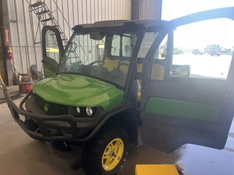 Main image for Used 2018 John Deere XUV 835M Utility Vehicle