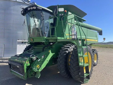 Main image for Used 2010 John Deere 9770 STS Combine