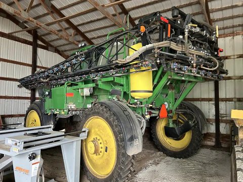 Main image for Used 2009 John Deere 4830 Sprayer - Self Propelled
