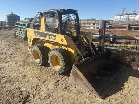 Main image for Used 2006 John Deere 320 Skid Steer