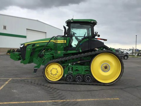 Main image for Used 2022 John Deere 8RT 370 Tractor