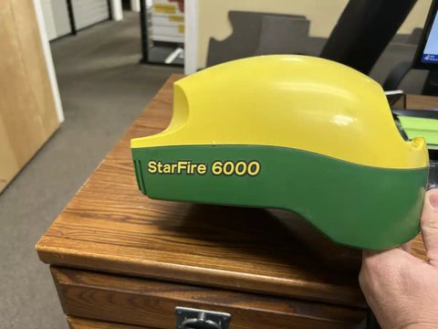 Main image for John Deere STARFIRE 6000 Guidance System