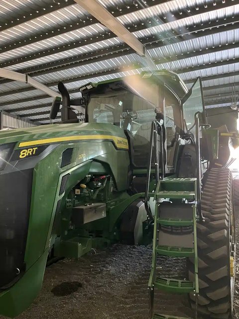 Main image for Used 2024 John Deere 8RT 370 Tractor