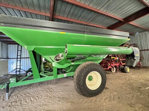 Main image for Used 2014 Brent 882 Grain Cart