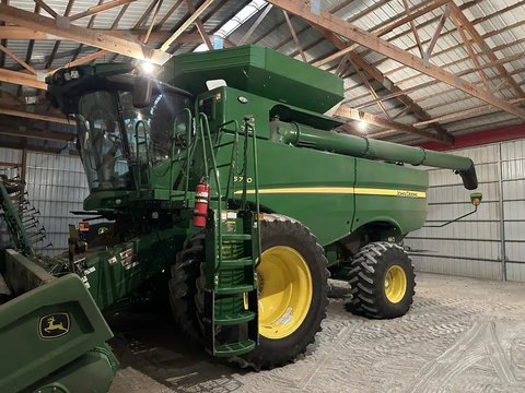 Main image for Used 2022 John Deere S770 Combine