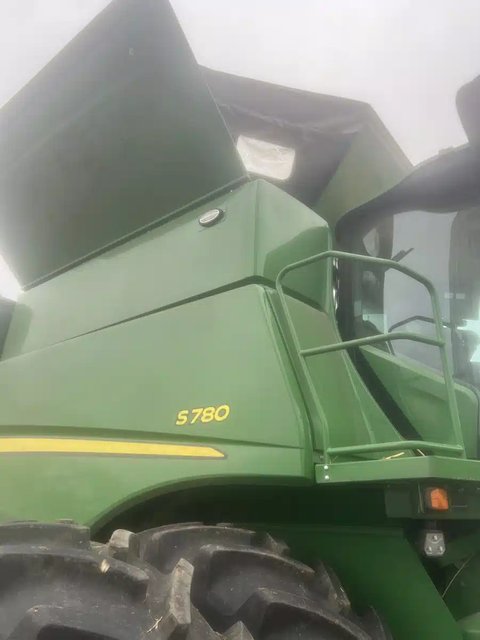Main image for 2024 John Deere S780 Combine