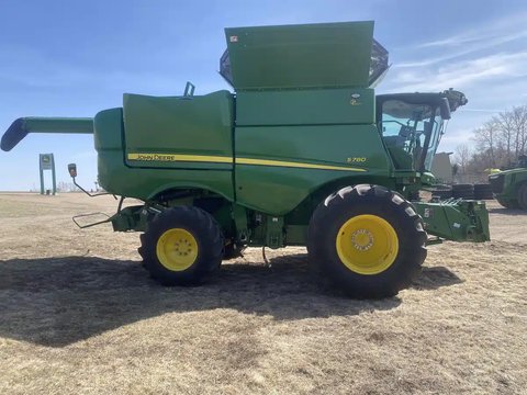 Main image for Used 2024 John Deere S780 Combine
