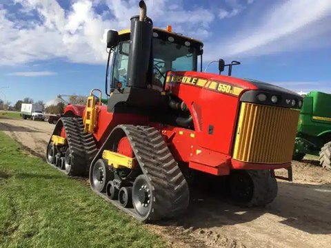 Main image for Used 2016 Versatile 550DT Tractor