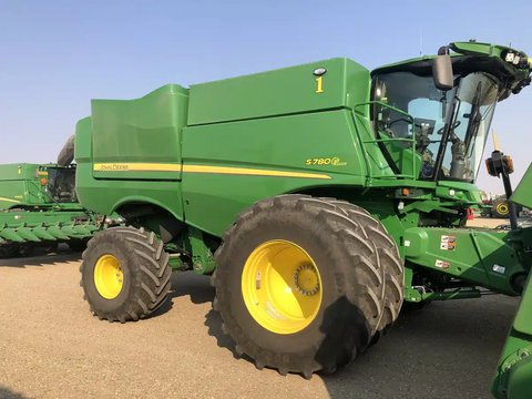 Main image for Used 2024 John Deere S780 Combine