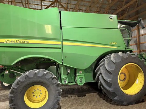 Main image for Used 2023 John Deere S780 Combine
