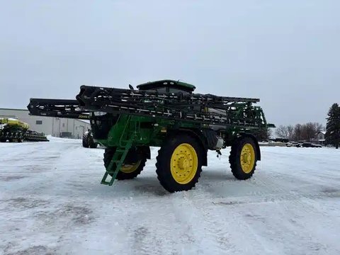 Main image for Used 2019 John Deere R4045 Sprayer - Self Propelled