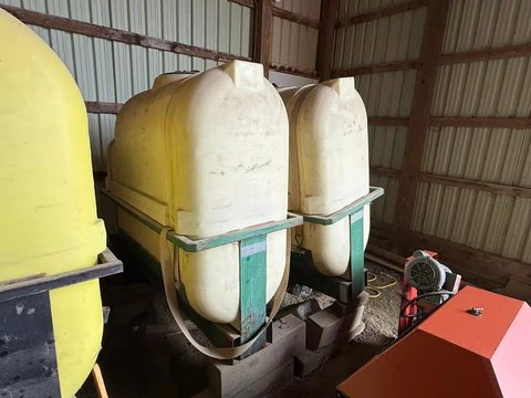 Main image for Used Unspecified 2 X 250 Gallon Saddle Tanks Tank