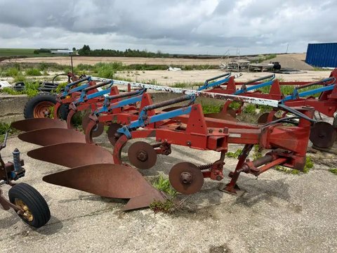 Main image for Used 1995 Överum SOLD 4 Furrow Plow Plow