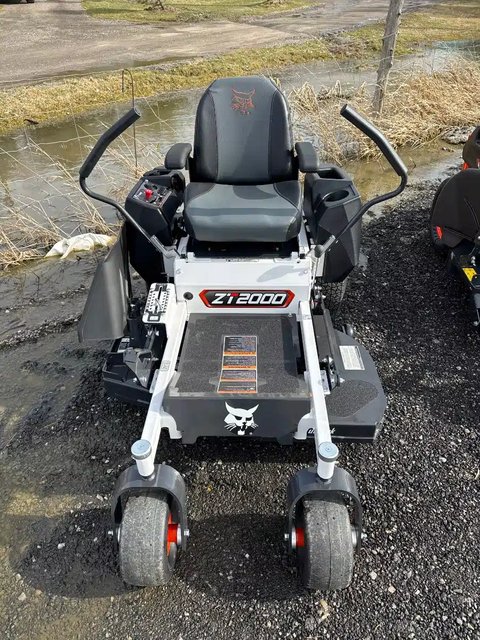 Main image for Used 2025 Bobcat ZT2000 42SD Mower - Zero Turn