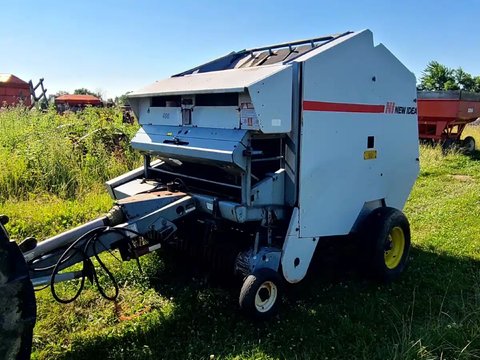 Main image for Used New Idea 486 Round Baler