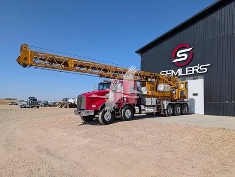 Main image for Used 2013 Kenworth T800 Semi-Truck