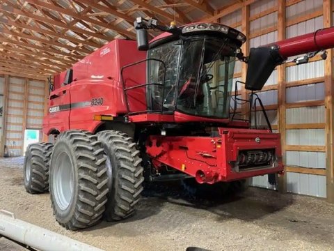 Main image for Used 2017 Case IH 8240 Combine