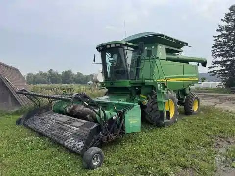 Main image for Used 2000 John Deere 9750 STS Combine