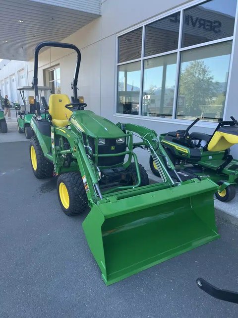 Main image for Used 2023 John Deere 2025R Tractor