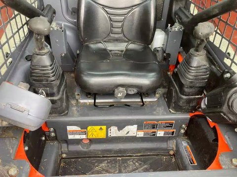 Main image for Used 2024 Kubota SSV75 Skid Steer