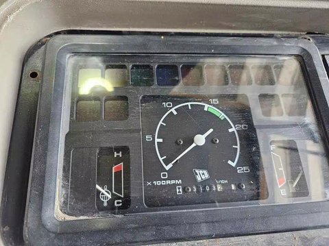 Main image for 2000 JCB 212 Backhoe Loader