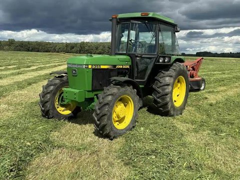 Main image for Used 1986 John Deere 2355 Tractor