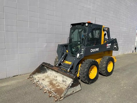 Main image for Used 2022 John Deere 324G Skid Steer