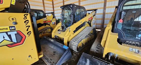 Main image for Used 2023 Caterpillar 299D3 Track Loader