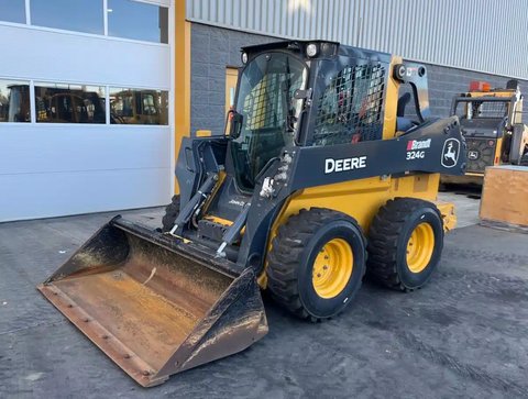 Main image for Used 2023 John Deere 324G Skid Steer